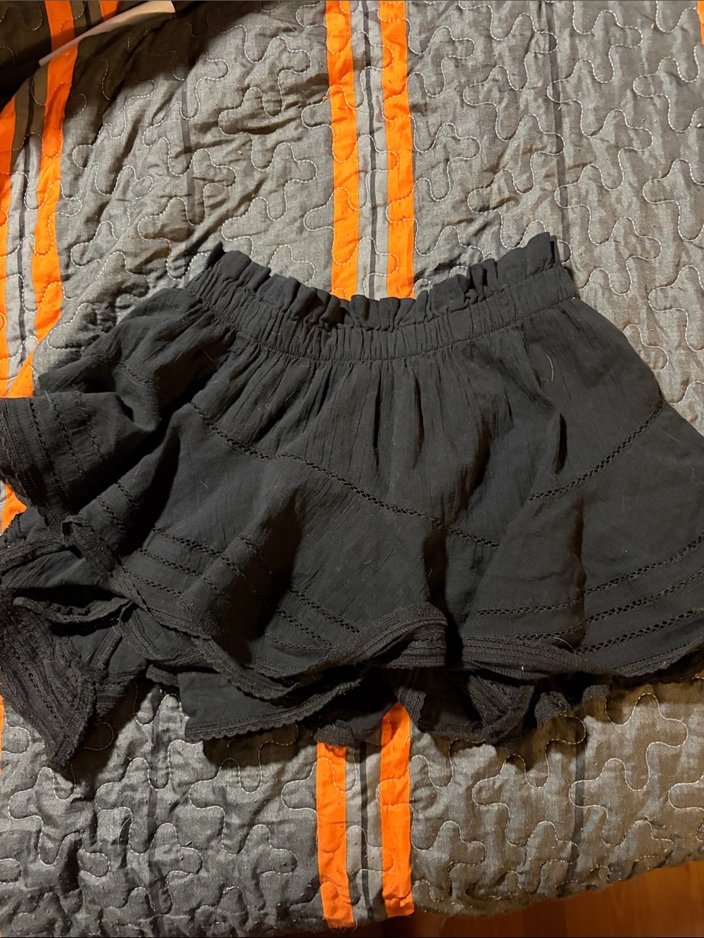 Black Women's Elastic Waist Ruffle Skort Aerie